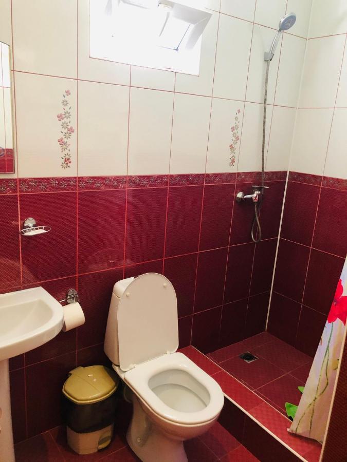 Гостевой Дом Анаит Hotel Pizunda Bagian luar foto